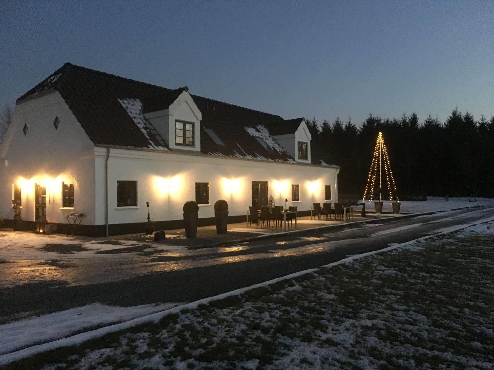 Hedegaarden Bed & Breakfast Engesvang Exterior photo